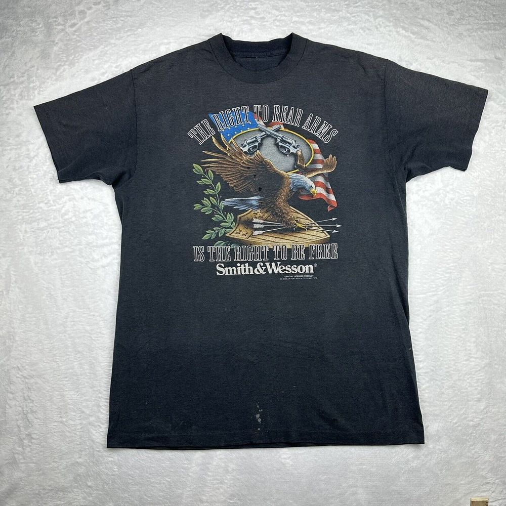 Vtg 3D Emblem Smith And Wesson The Right To Bear Arms T-Shirt Distressed XL